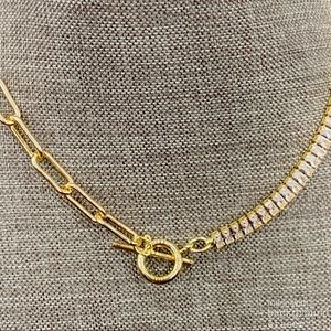 Paperclip and cz chocker necklace with toggle